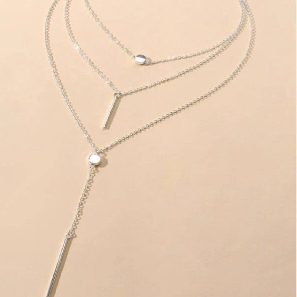 ✨Silvertone Elegant layered boho necklace ✨🌷✨
